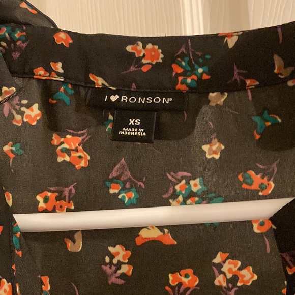 I ❤️ Ronson Flutter Sleeve Dress Black Floral Tie Waist Pockets Size XS - Picture 2 of 5